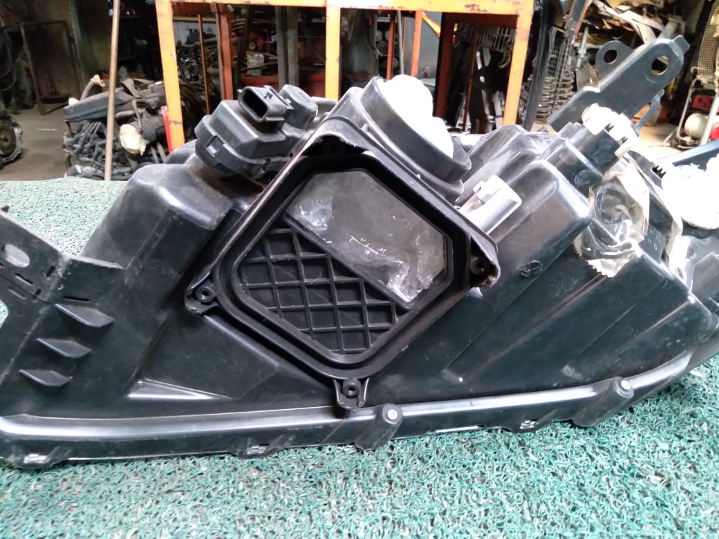 Farol Estima 1996 LH