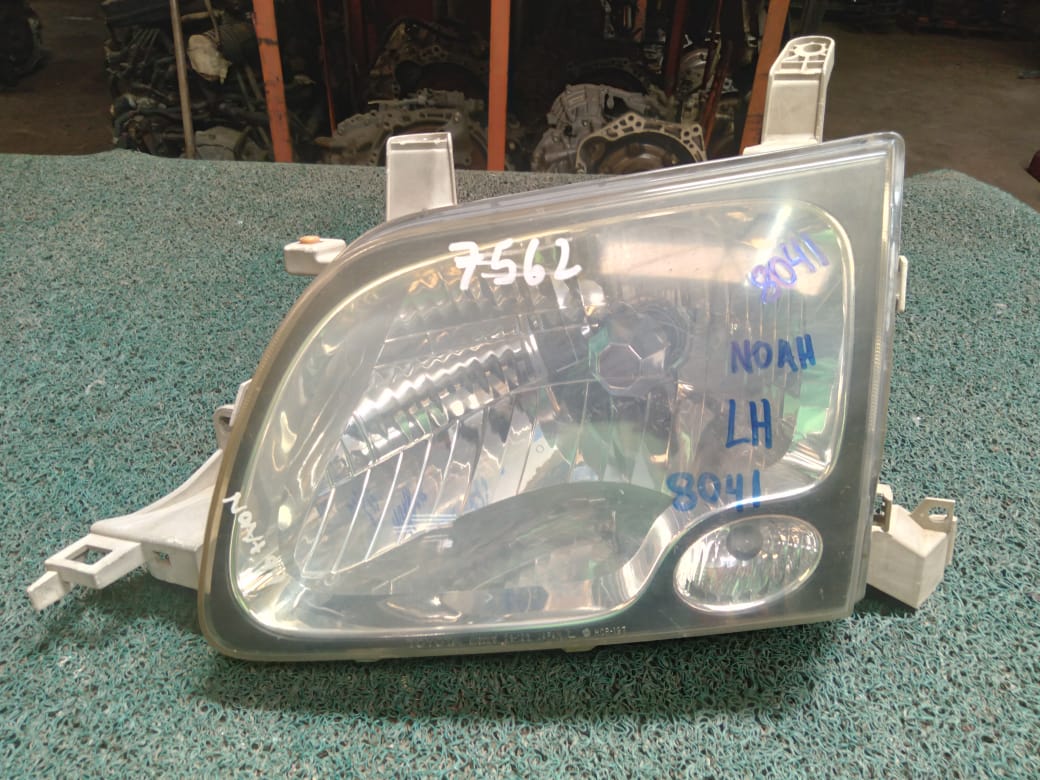 Farol Noah 1999 LH