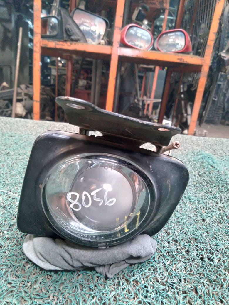 Rompenieblas Subaru Legacy Par