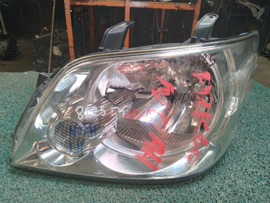Farol Noah 2004 LH