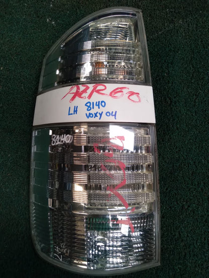 Stop Voxy 2004 LH