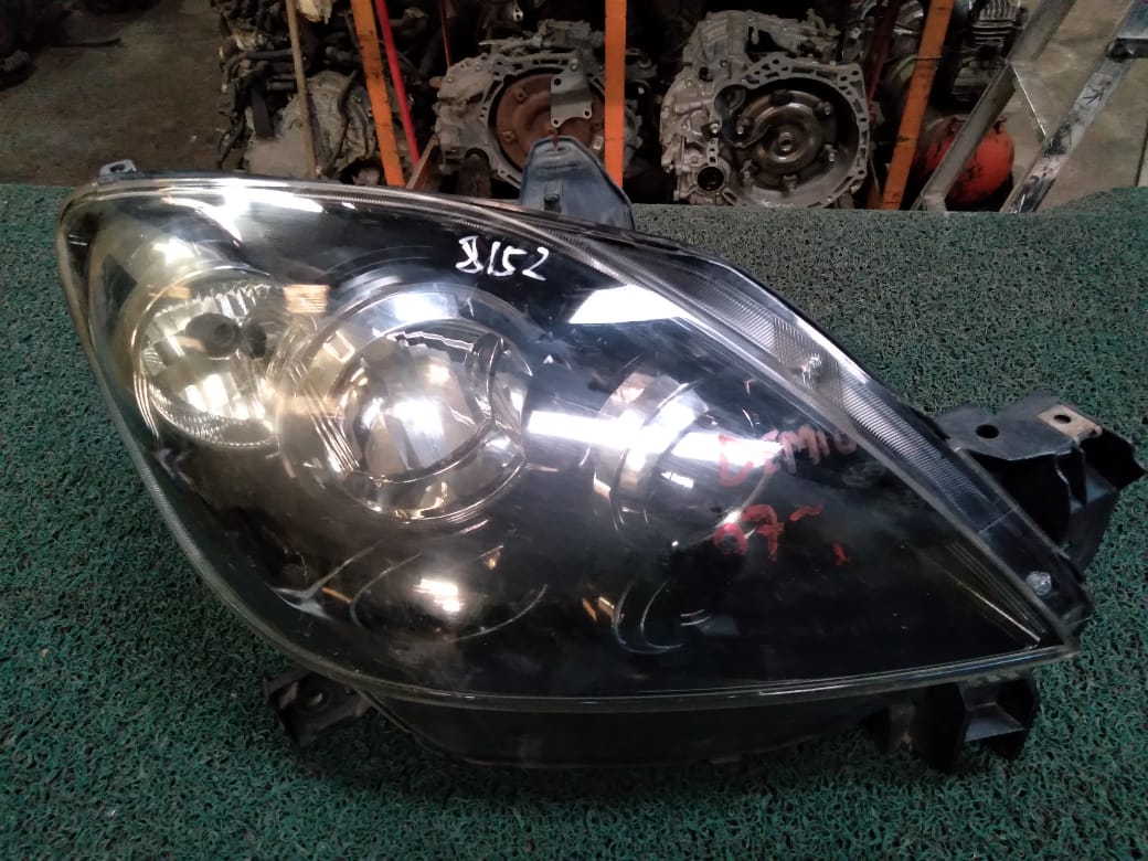Farol Demio 2008 RH