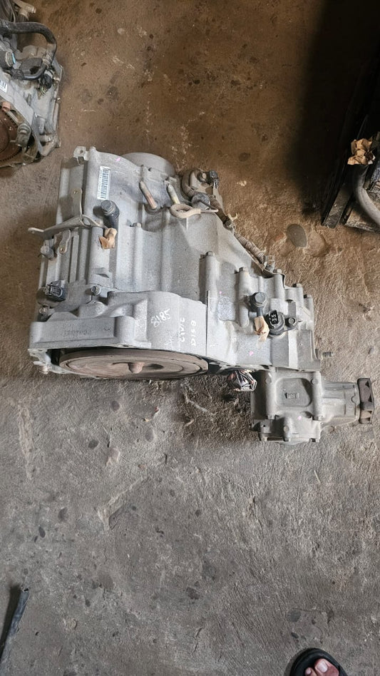 Caja CIVIC 2001 motor DB15 normal
