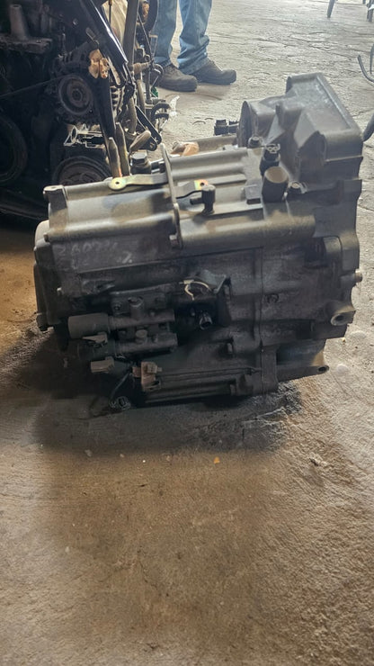 Caja CIVIC 2001 motor DB15 normal