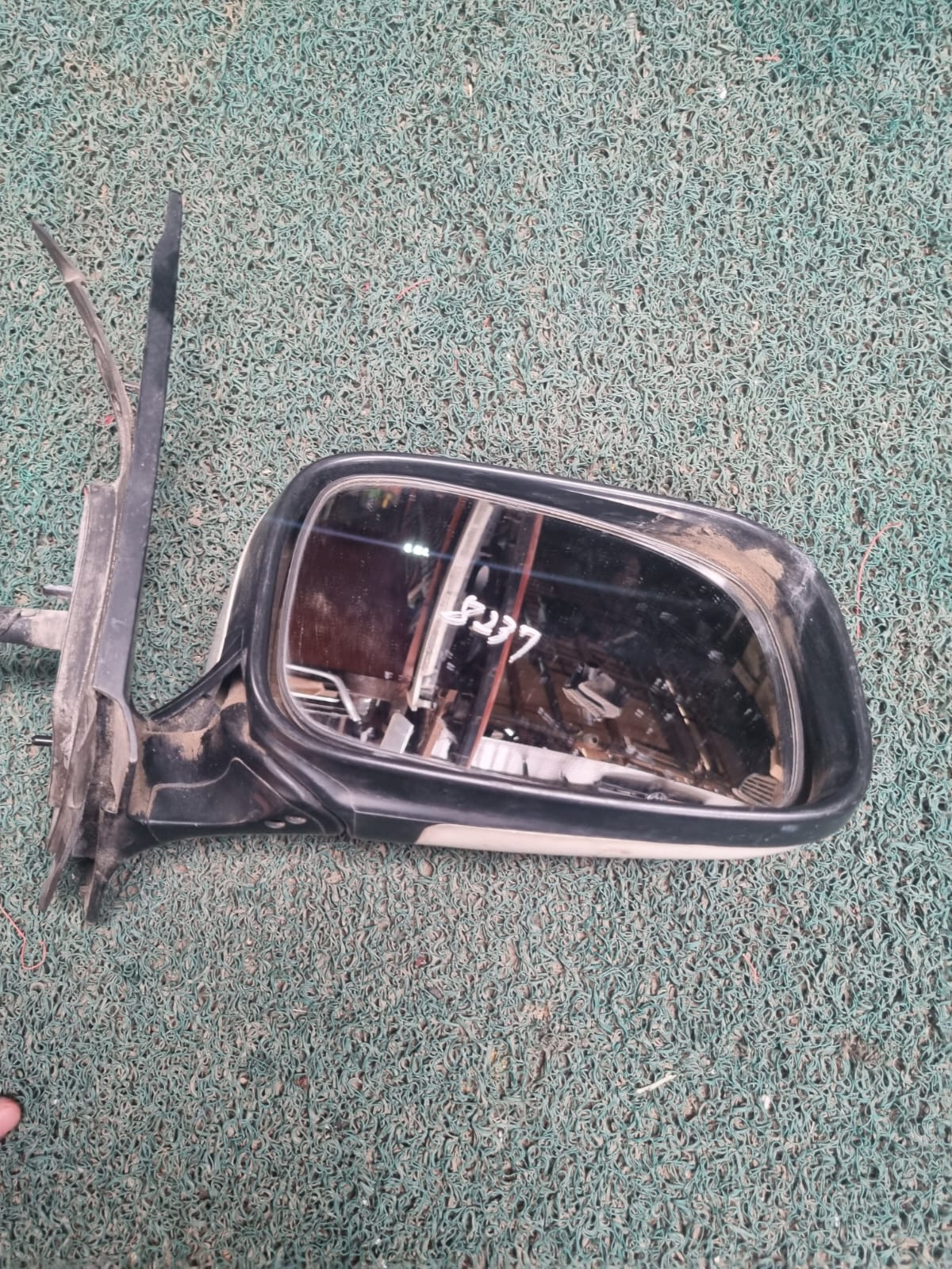 Retrovisor vista ardeo RH