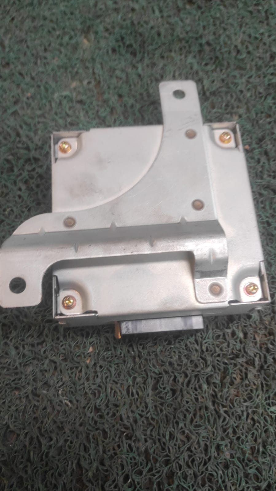 Cerebro de transmisión automática Mitsubishi Pajero io 1996