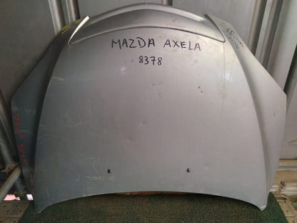 Capot Axela