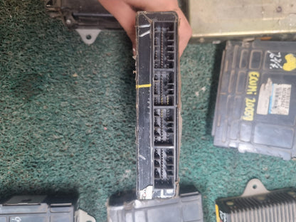 Cerebro DIAMANTE 6G73 MR560608