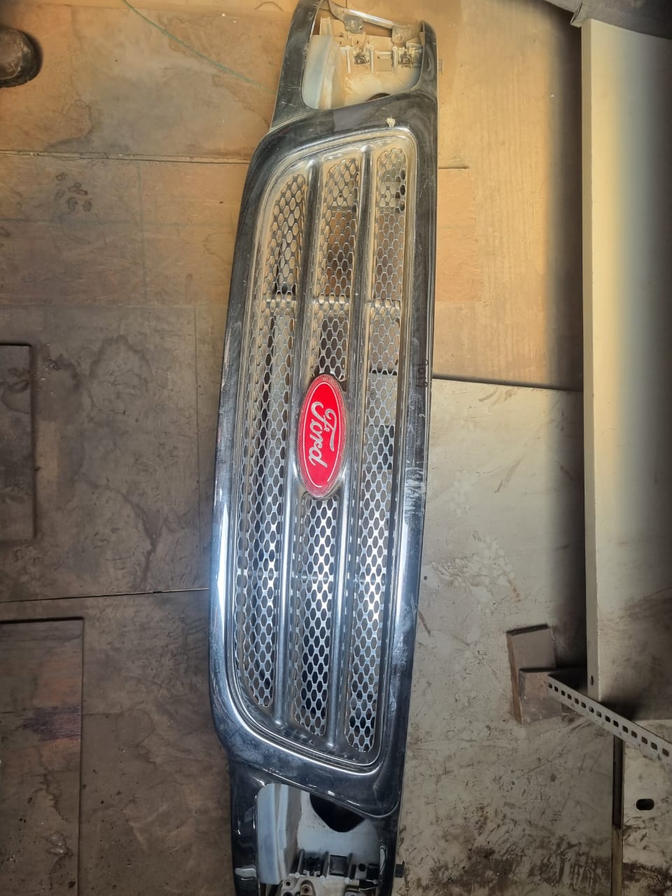 Mascara FORD F150 1999