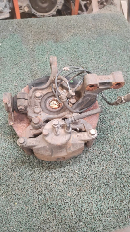 Macero Delantero LH Nissan Wingroad