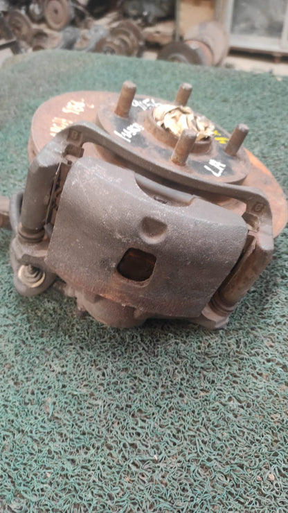 Macero Delantero LH Nissan March K12