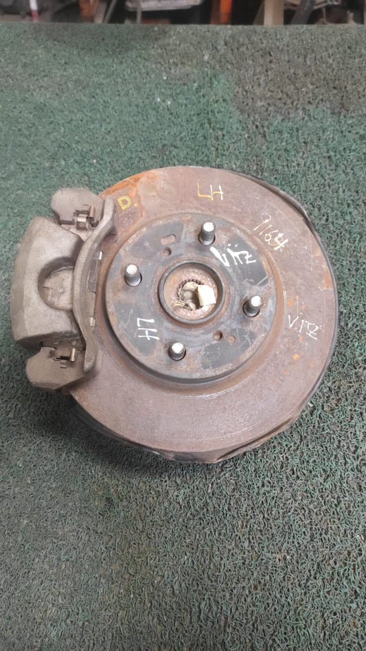 Macero Delantero LH Toyota Vitz