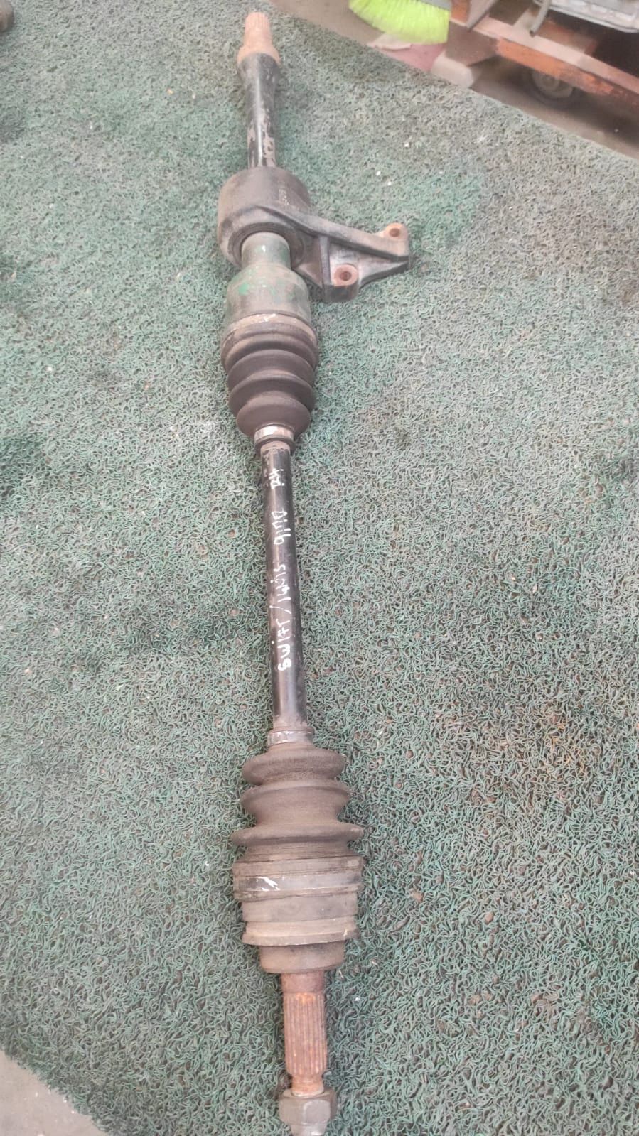 Palier delantero RH Suzuki Swift Ignis