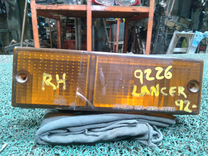 Guiñador Mitsubishi Lancer 1992 RH