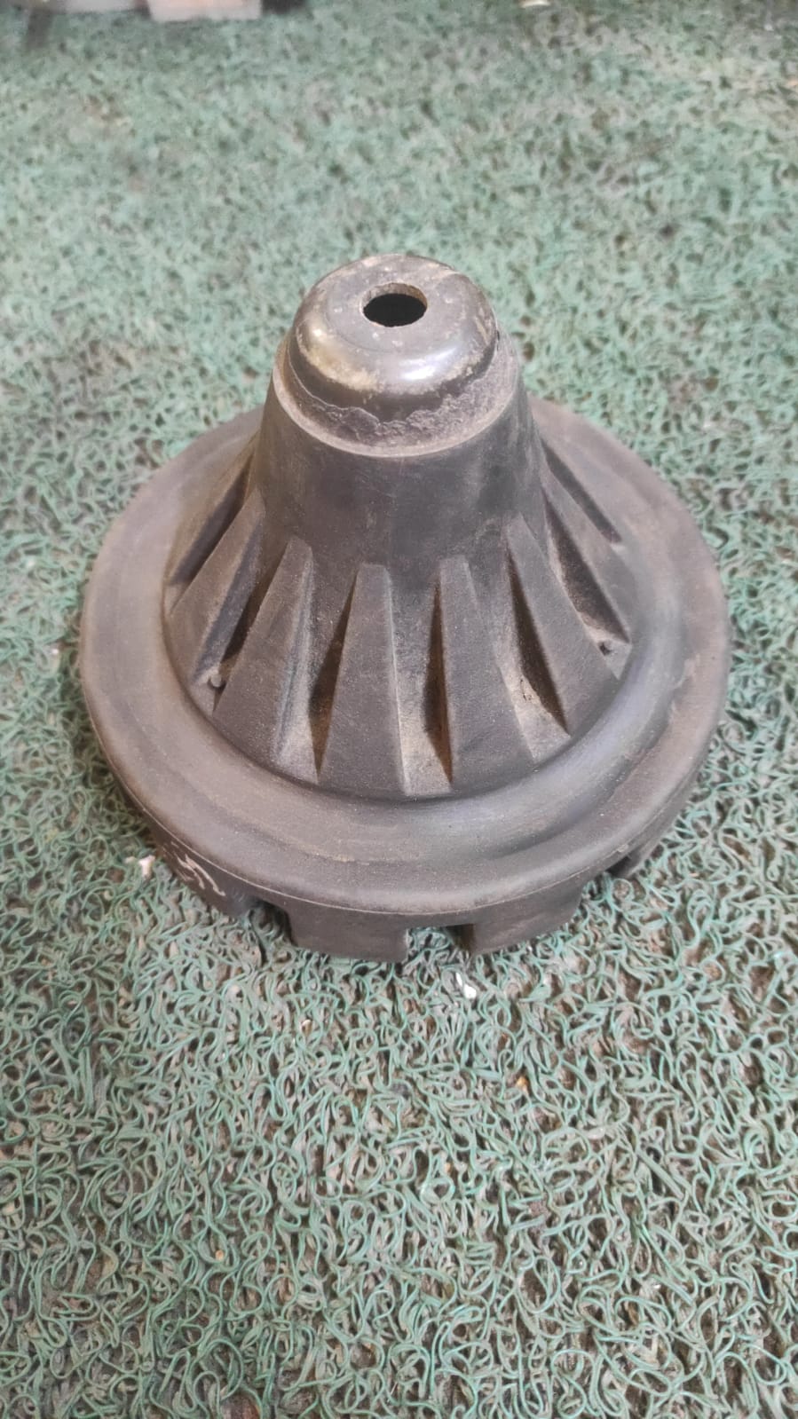 Cono de suspension Nissan 350z