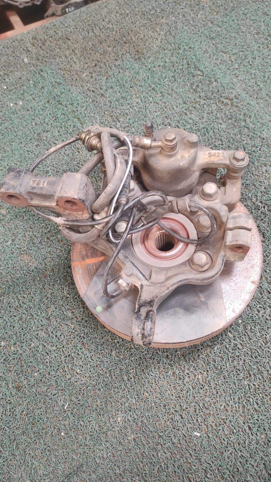 Macero Delantero LH Nissan Note