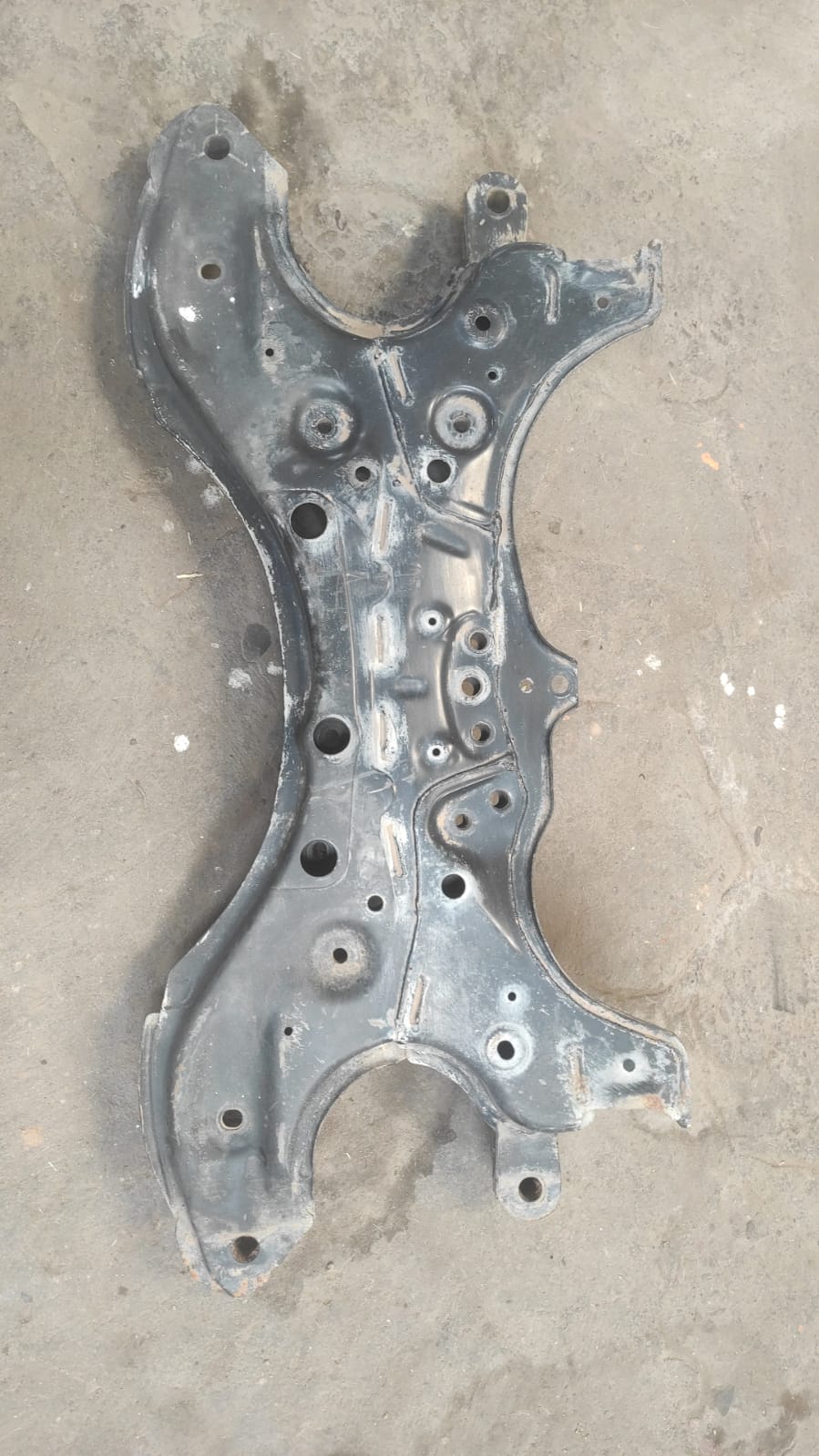 Puente delantero Toyota noah 1AZ