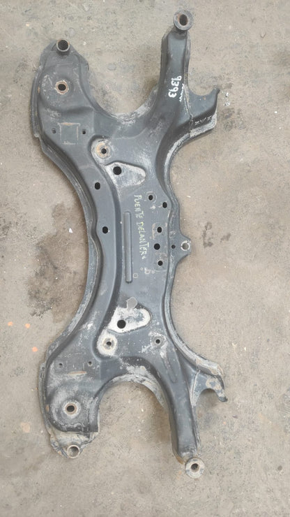 Puente delantero Toyota noah 1AZ