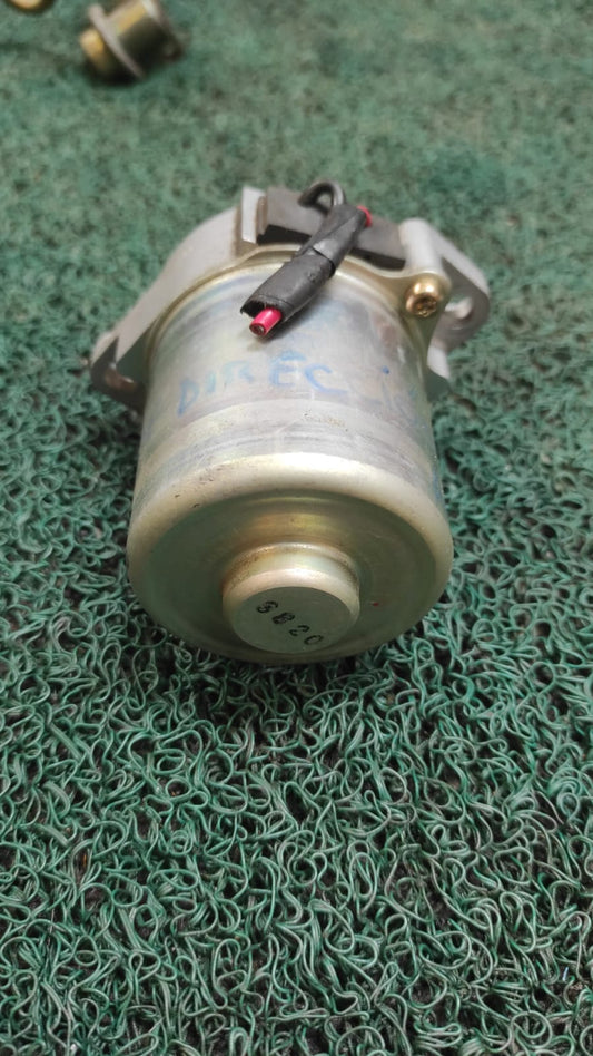 Bomba de dirección asistida Nissan