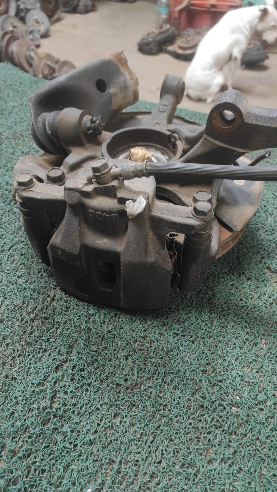 Macero Delantero LH Toyota Noah AZR60