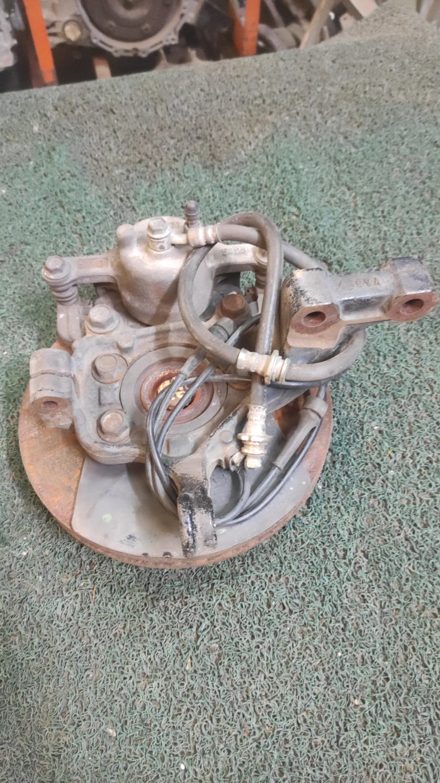 Macero Delantero RH Nissan Note