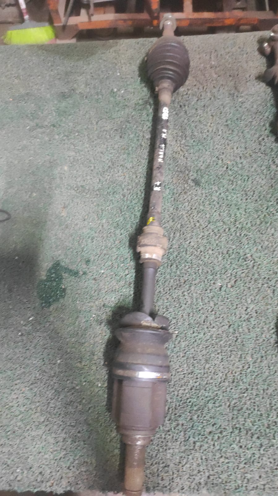 Palier Delantero RH Nissan March K12