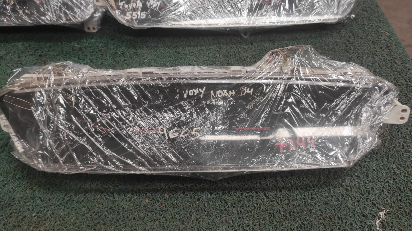 Velocímetro Toyota Noah - Voxy 04