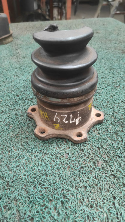 Copa de palier trasero RH Nissan 350z