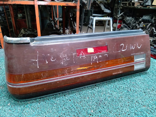 Stop Crown 1988 LH