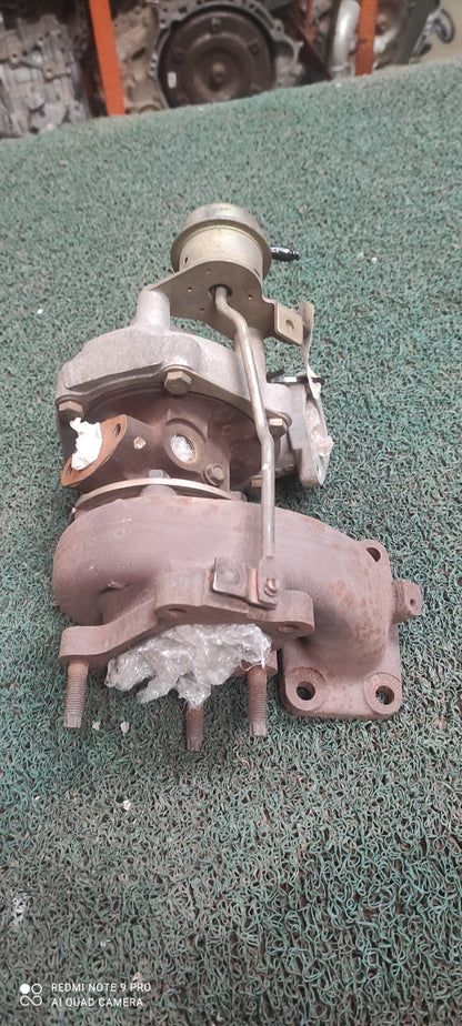 Turbo Nissan SR20 VQ30DET