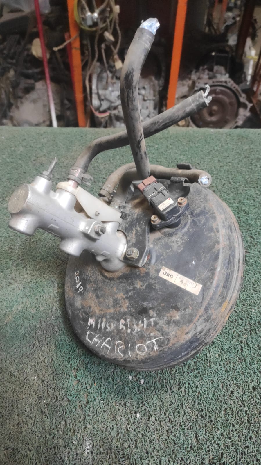 Hidrovac Mitsubishi Chariot