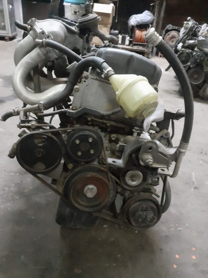 Motor Nissan QG13 Casi completo
