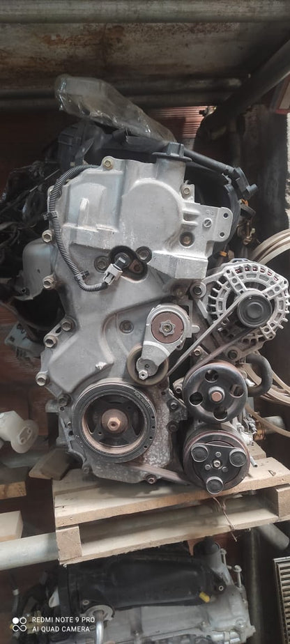 Motor casi completo NIssan MR20