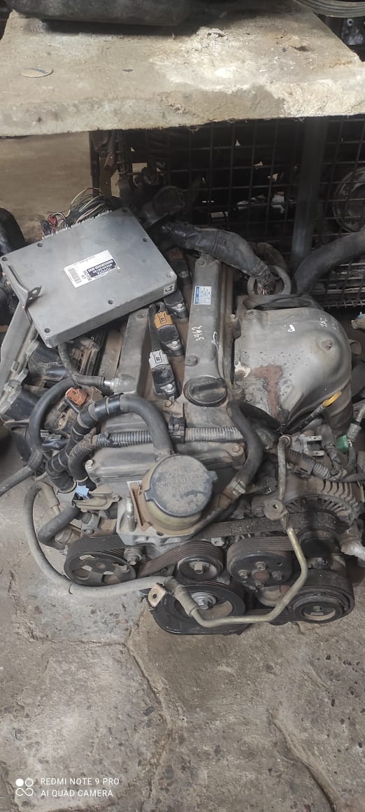 Motor completo con caja Toyota 1AZ