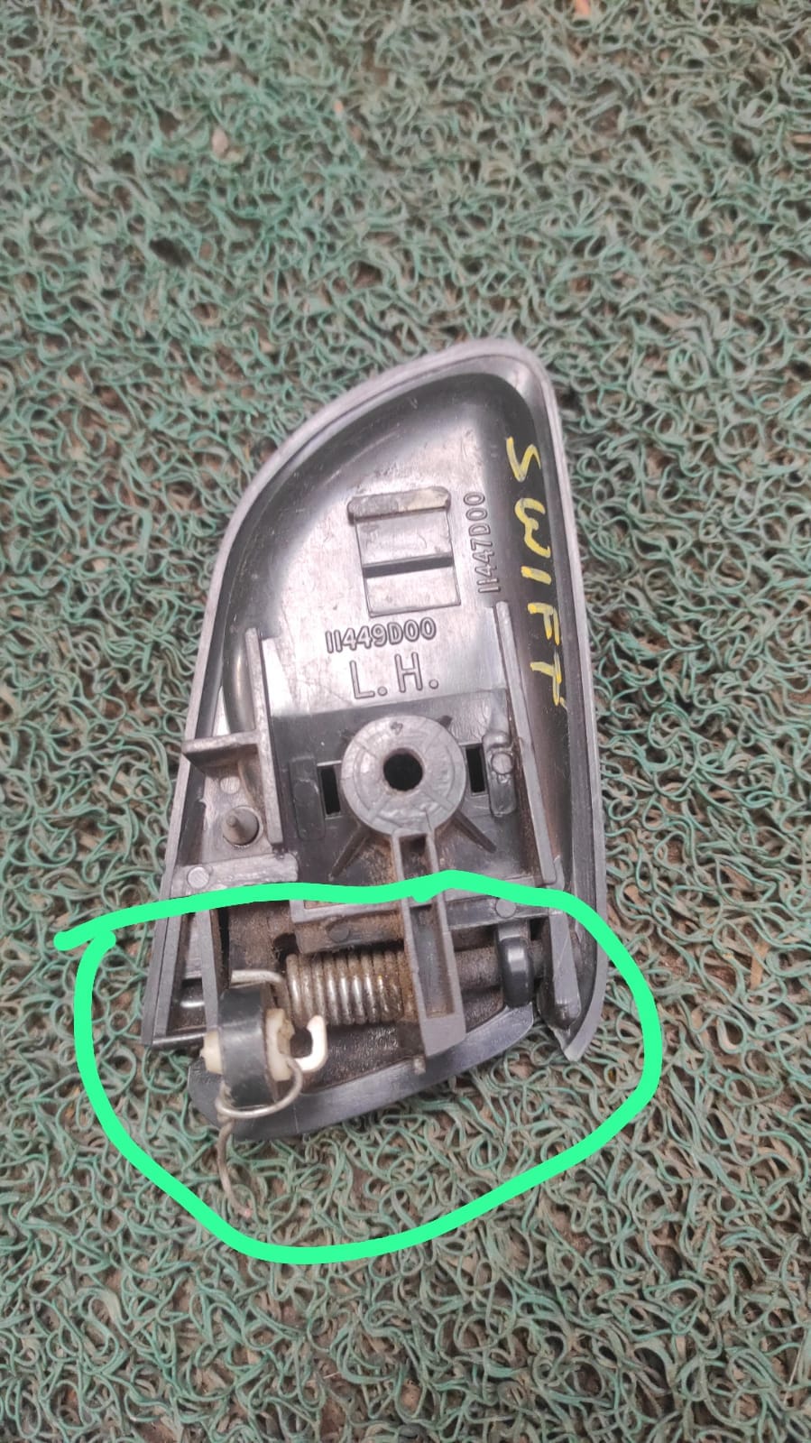 Jalador delantero interno LH Swift Ignis ( rotito)