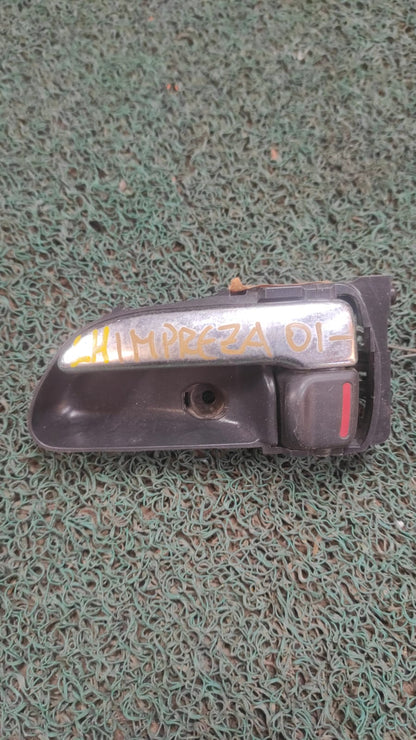 Jalador delantero interno LH Impreza 2001