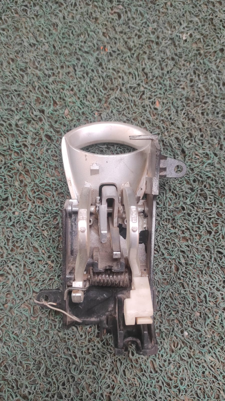 Jalador delantero interno LH 350Z (rotito)