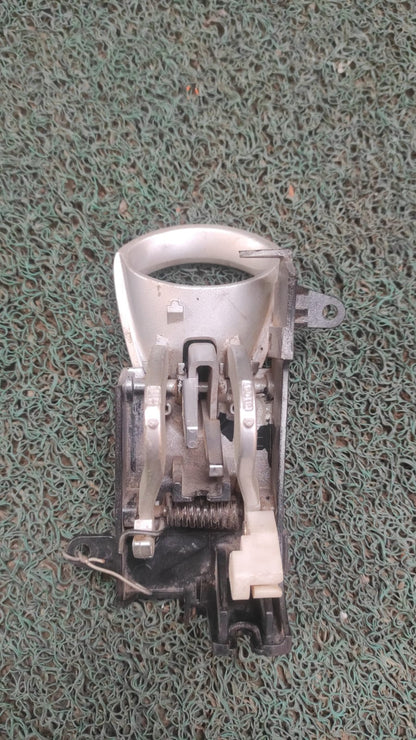 Jalador delantero interno LH 350Z (rotito)