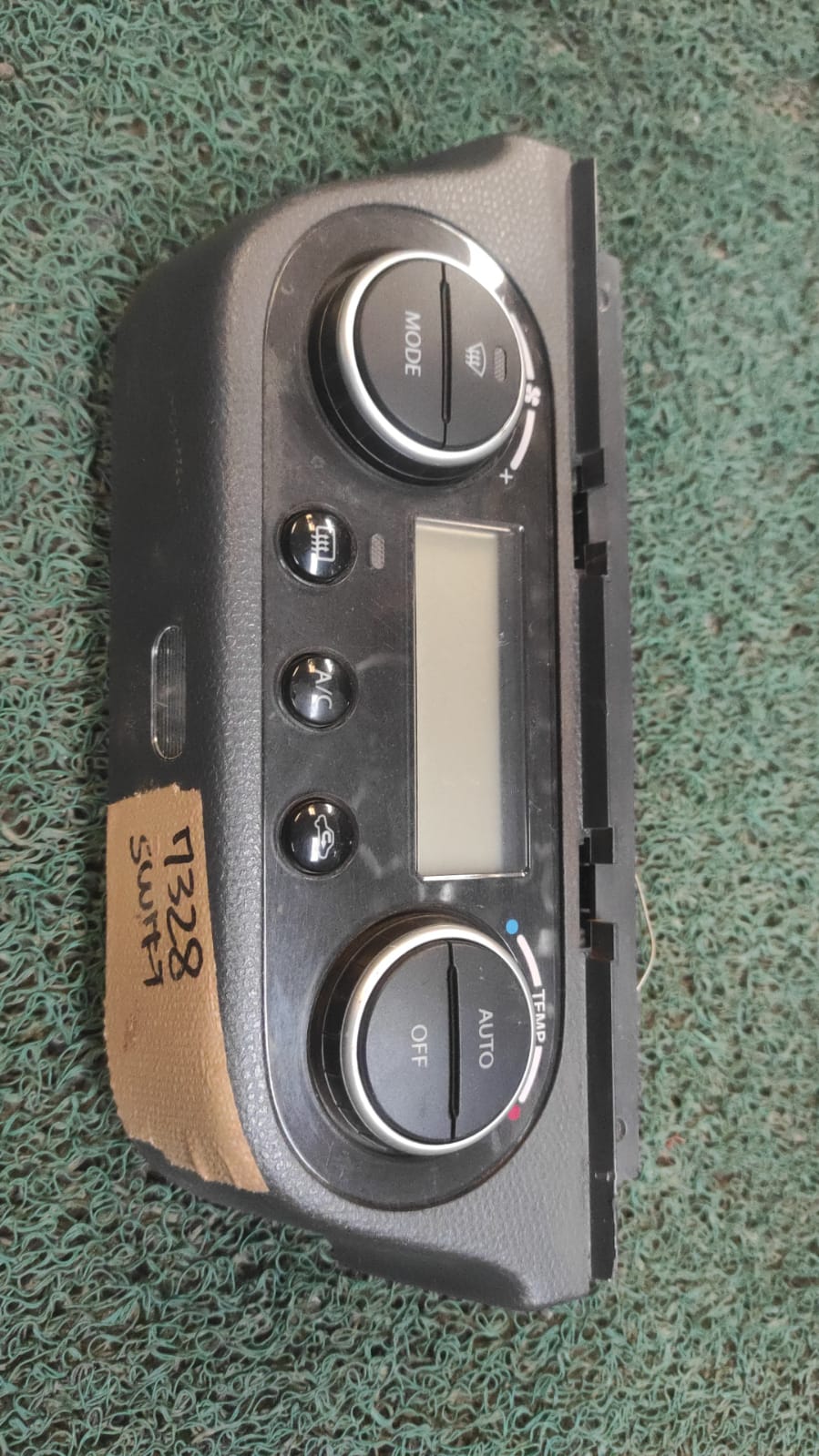 Panel de control A/C Suzuki Swift