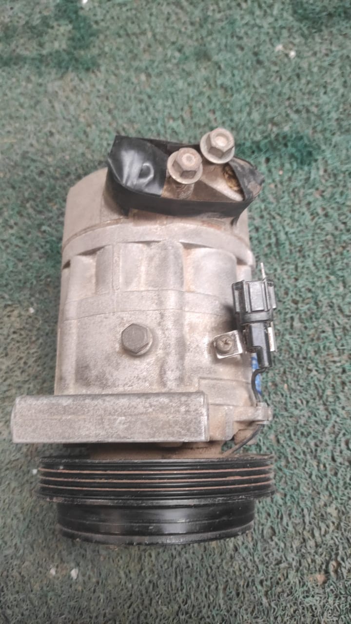 Compresor A/C Nissan VQ35