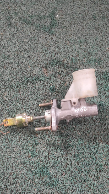 Bomba de embriague desconocido