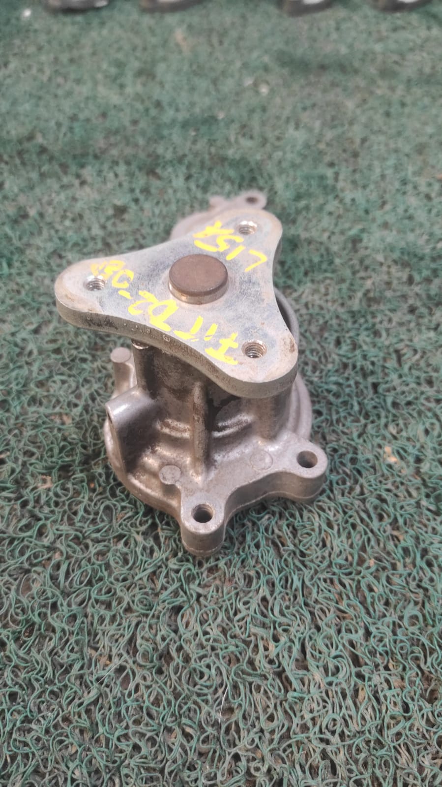 Bomba de agua Honda Fit L15A