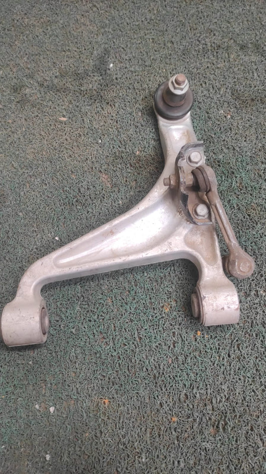 Brazo oscilante Inferior delantero RH Nissan 350z