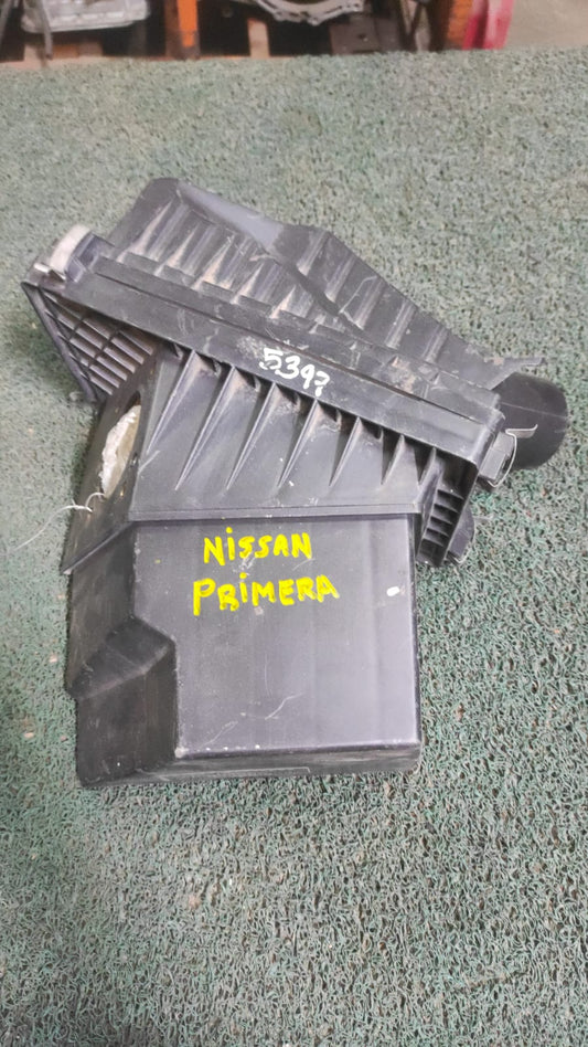 Caja de filtro de aire Nissan Primera