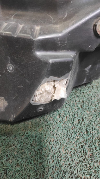 Caja de filtro de aire Nissan Primera