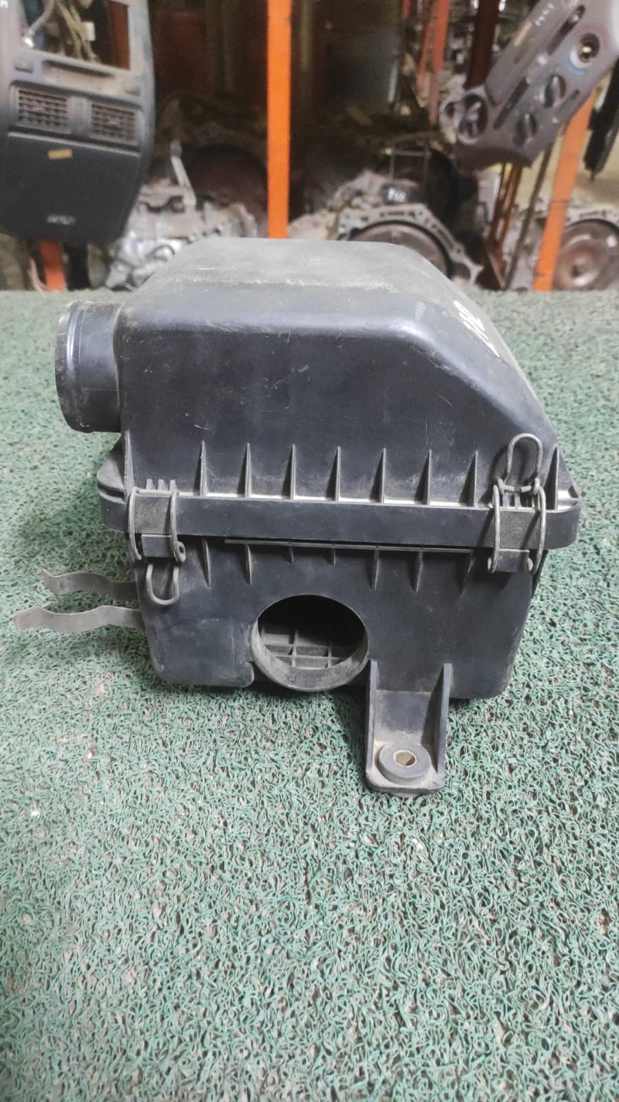 Caja de filtro de aire Mitsubishi Pajero Mini Jr