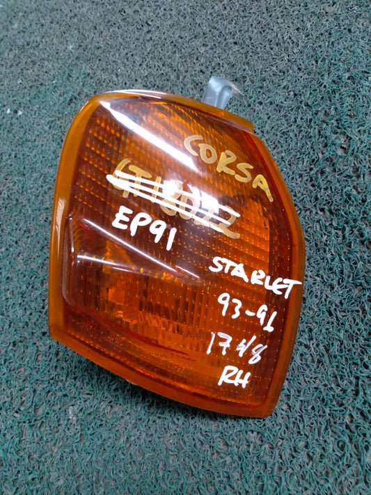 Guilñador Toyota Starlet 1993-1991 RH