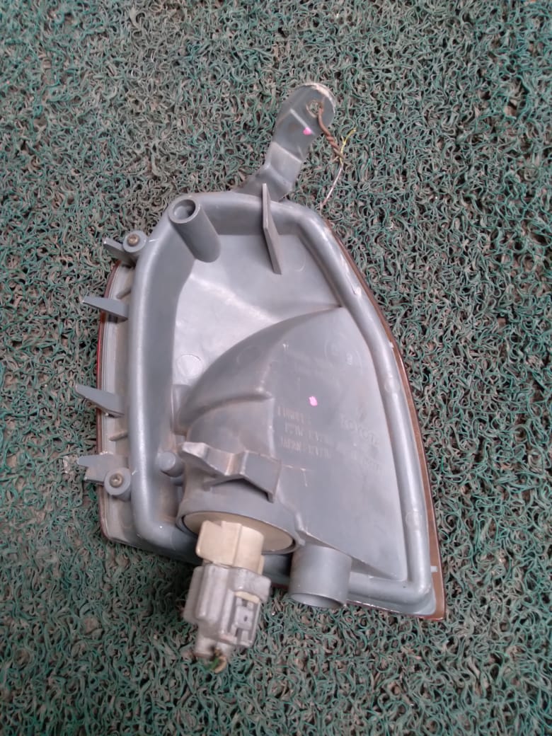 Guiñador Toyota Starlet 1993-1997 LH