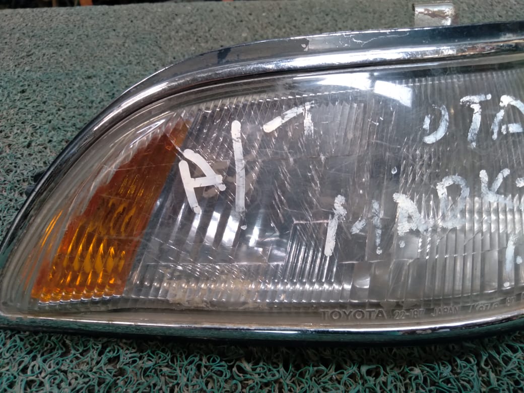 Guiñador Toyota Mark 2 1988 RH