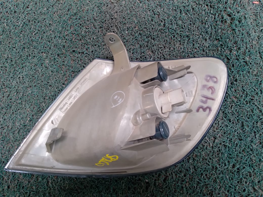 Guiñador Toyota Spacio 1996 RH